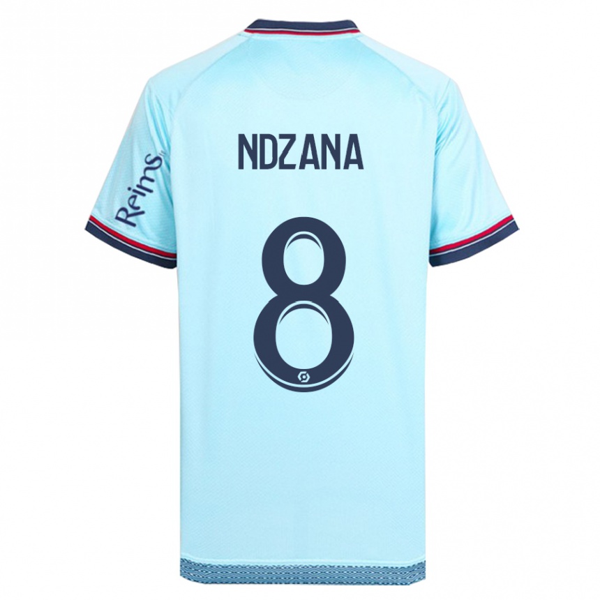 Niño Fútbol Camiseta Colette Ndzana Fegue #8 Cielo Azul 2ª Equipación 2023/24 Perú